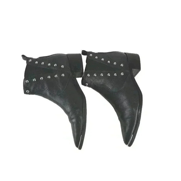 Marc Fisher  Mlyienta Women Chelsea Boots Black Leather Pointed Toe Pull On 7M - Picture 3 of 12